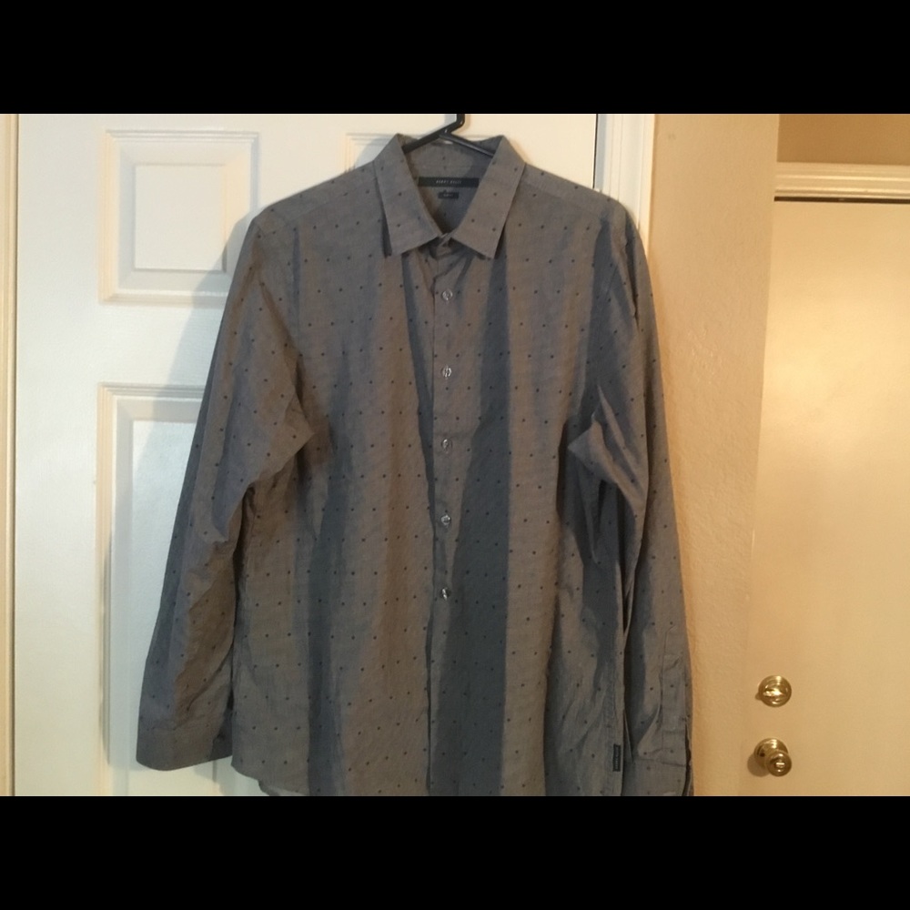 Perry Ellis XL Slim-fit Dress Shirt